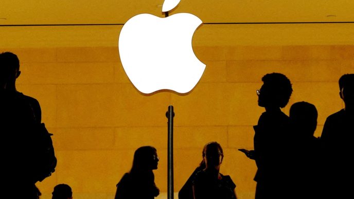 Apple stock hit with 2 downgrades on weak iPhone