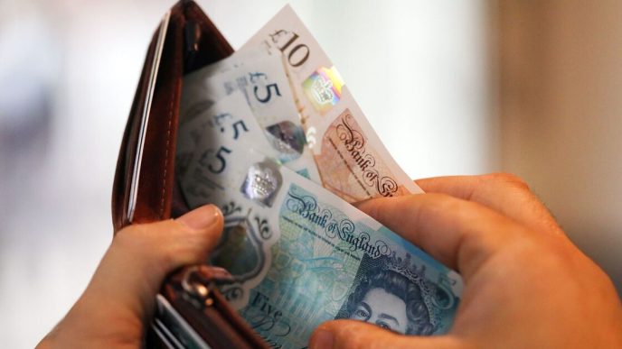 State pensioners issued £500 cash or £300 Post