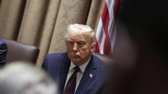 Trump stokes more confusion over new tariffs but