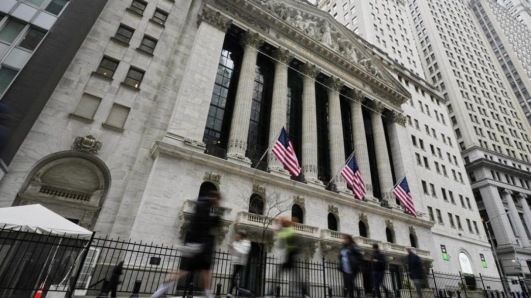 Big tech buoys Wall St after Trump tariff relief
