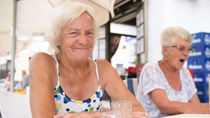Expert tells pensioners 'act now' to land