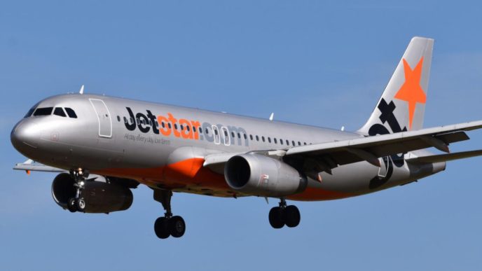 Jetstar Melbourne to Busselton flight JQ900