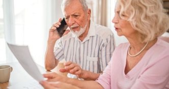 Pension savers told 'do not answer phone' in scam
