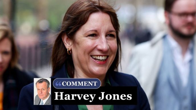 Rachel Reeves relief as inflation dips to 2.6% –