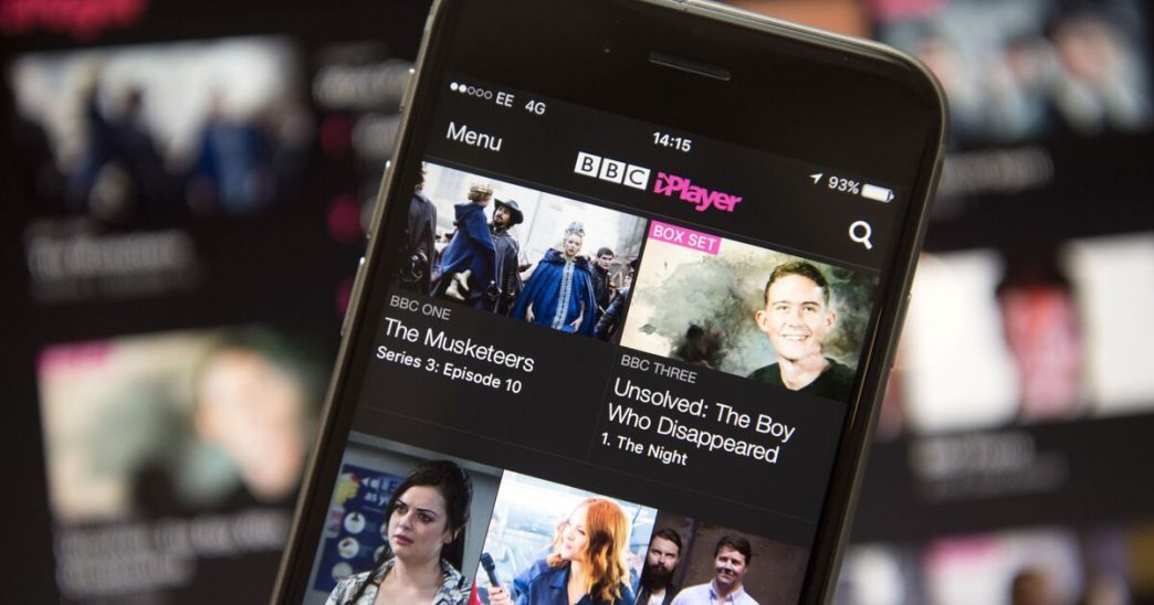 TV licence fee payers could cancel and get £174.50