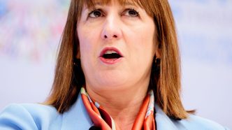 'Dangerous’ Rachel Reeves pension plan 'could put