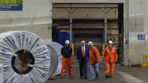 EU threatens US with counter-tariffs in steel