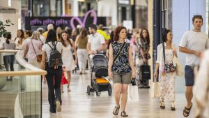 Flat retail sales in April could force RBA to