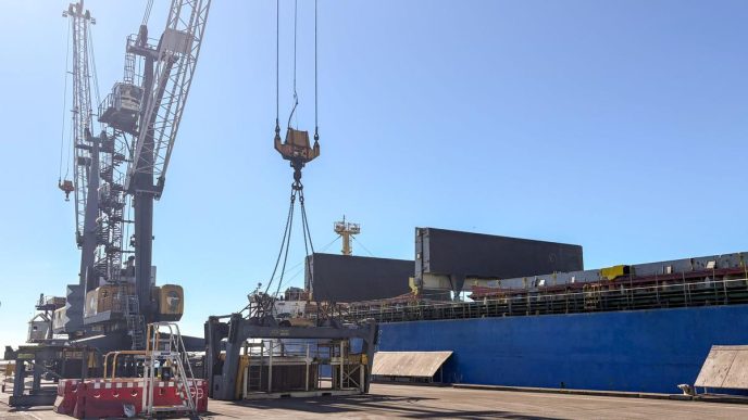 Gold Valley iron ore exporting from Bunbury port