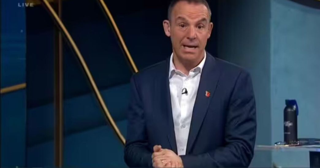 Martin Lewis says Brits with 'perfect credit