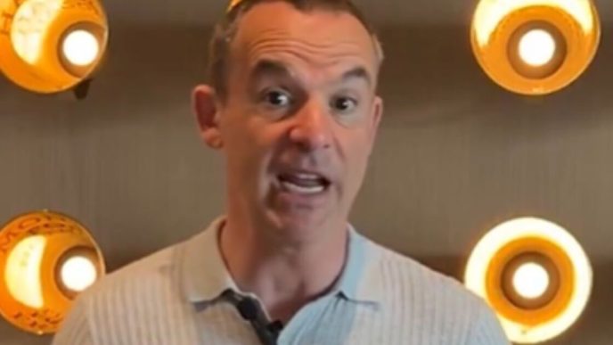 Martin Lewis urges people with savings to do one