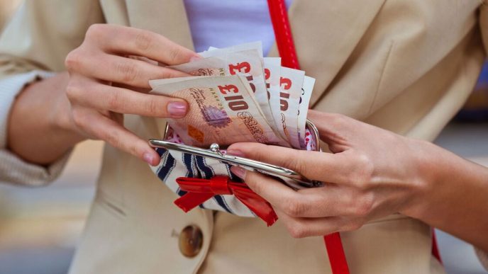 People earning less than £80,000 urged to claim