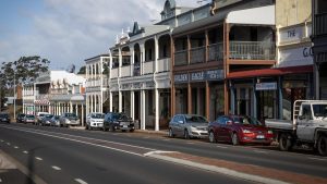 Perth eco-houses fetching six-figure premiums as