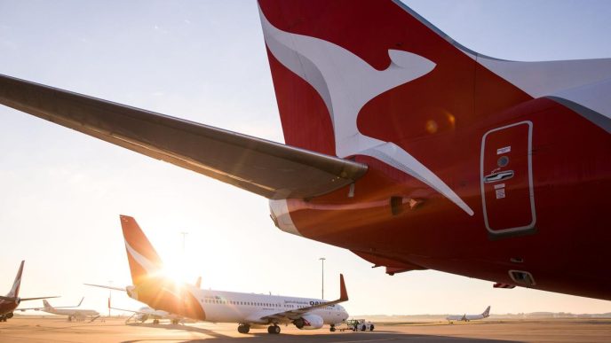 Qantas bulks up New Zealand flights over peak
