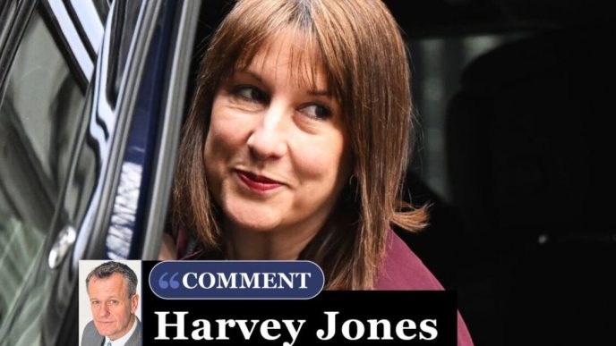 Rachel Reeves urged to force ISA savers to invest