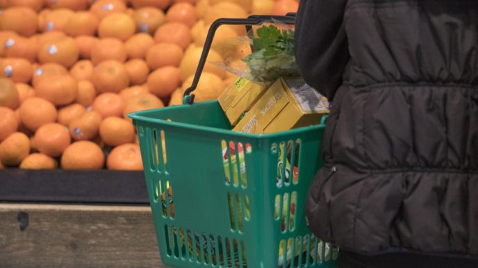 Shoppers spending at supermarkets help lift retail