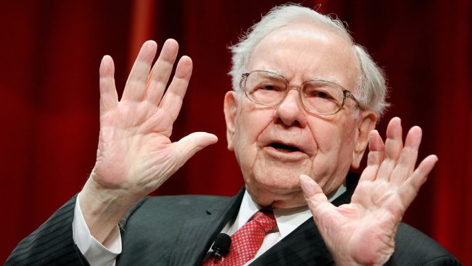 Warren Buffett, Berkshire Hathaway sell banks to