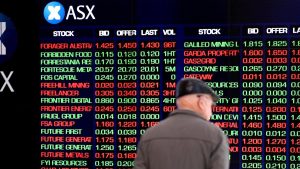Weak retail sales boost rate cut hopes as ASX