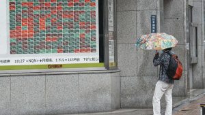 Asian stocks subdued ahead of US jobs data