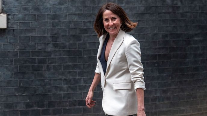 Labour rebellion over DWP PIP cuts 13-week rule |