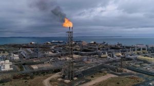 PM and WA Premier defend extension to Woodside gas