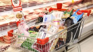 STORE WARS! Coles takes discounts fight to rival