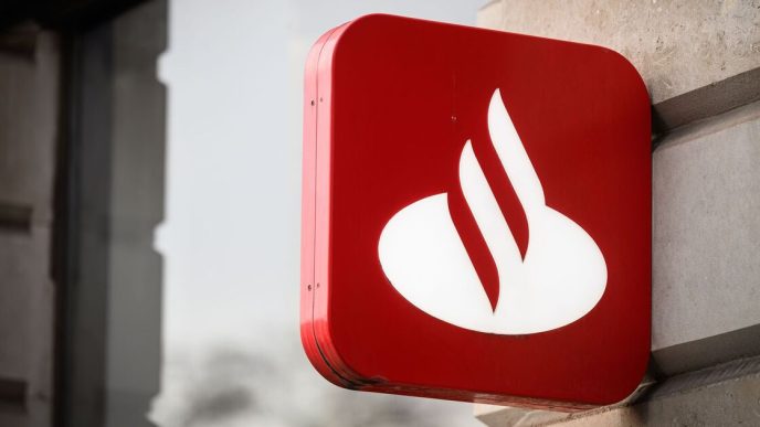 Santander to shut 10 UK branches next week - full