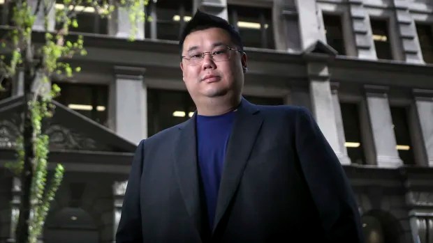 Chinese investors spun by fugitive Michael Gu now