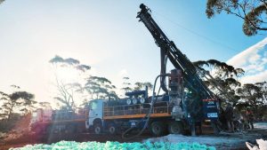 Dynamic eyes new polymetallic structure in WA
