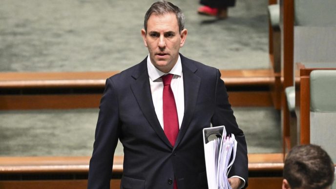 Jim Chalmers lauds inflation data, says tariffs