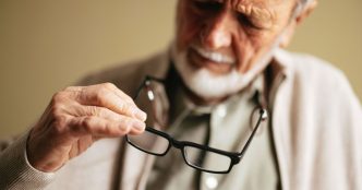 People with poor eyesight could be getting £749