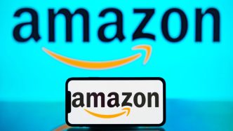 Amazon is selling a Dell touchscreen laptop for