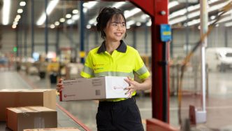 Australia Post launches mass recruitment drive to