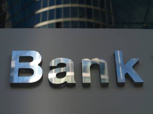 Banking Profits on Contrarian Ideas