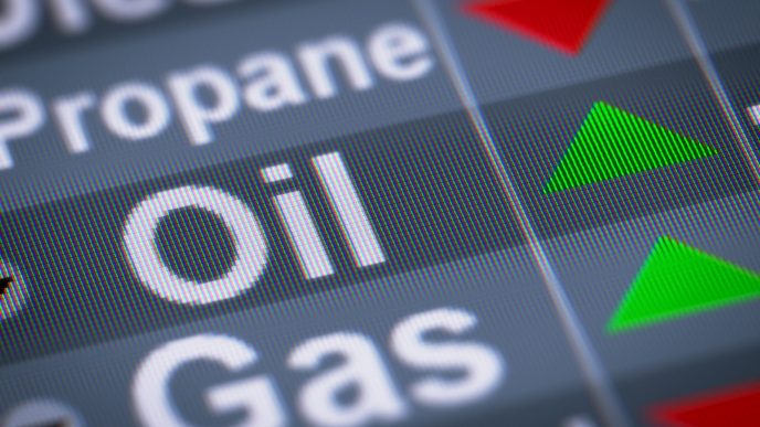 Crude Oil Finishes Higher as the Dollar Weakens