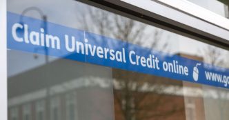 Everyone on Universal Credit urged to claim extra