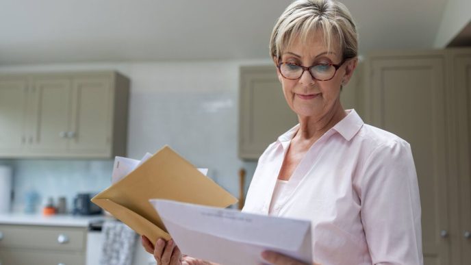 HMRC refunds worth £3800 issued to older Brits |