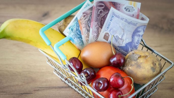UK households given £500 cost of living