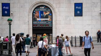 Wall St mixed, chip majors in focus after China
