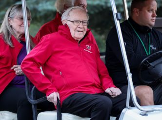 Warren Buffett's stock still struggling since