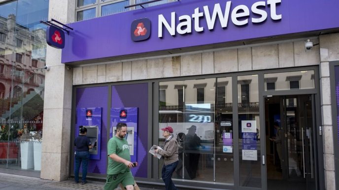Natwest to close 49 branches starting from today -