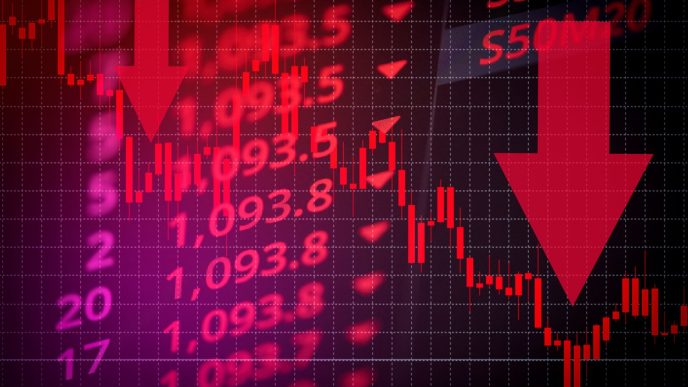 Stocks Settle Lower as Tech Shares Selloff
